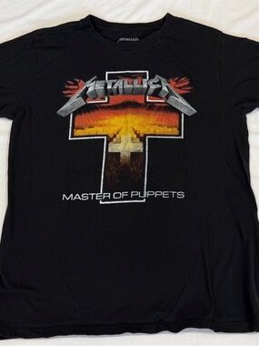 Metallica 'Master Of Puppets Cross' T shirt Size Small Black